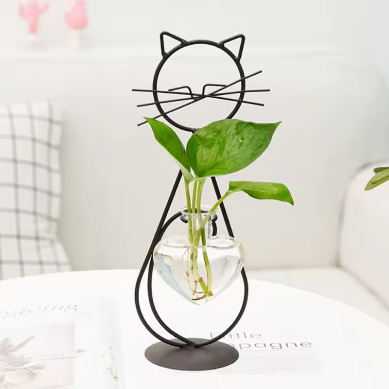 Hydroponic Glass Heart Vase With Metal Holder